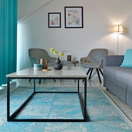 Joya Ofrynio Stylish Suites Ofrínion Eksteriør billede