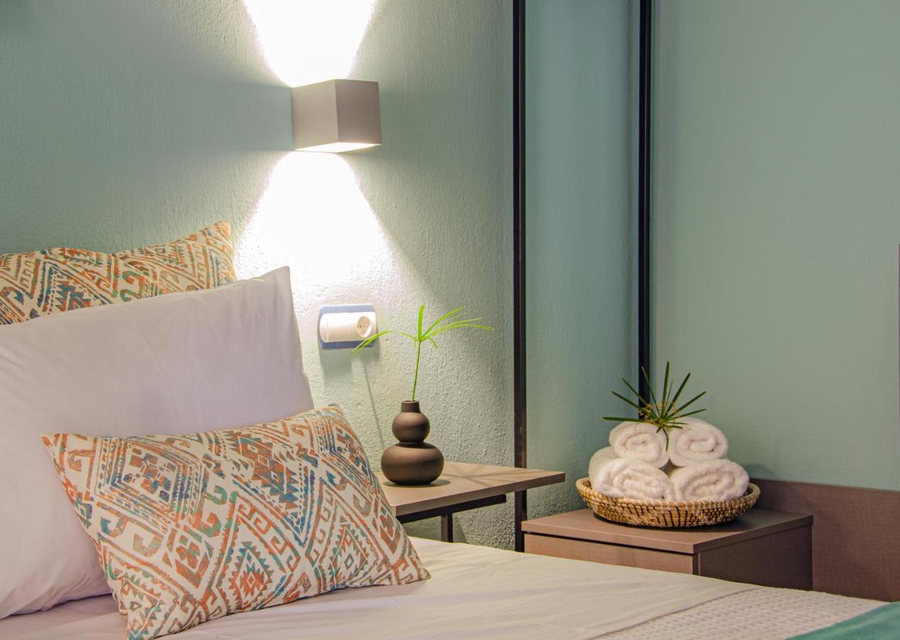 Joya Ofrynio Stylish Suites Ofrínion Eksteriør billede